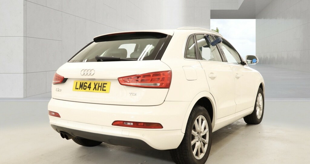 Audi Q3 2.0 Tdi Se LM64XHE White #4