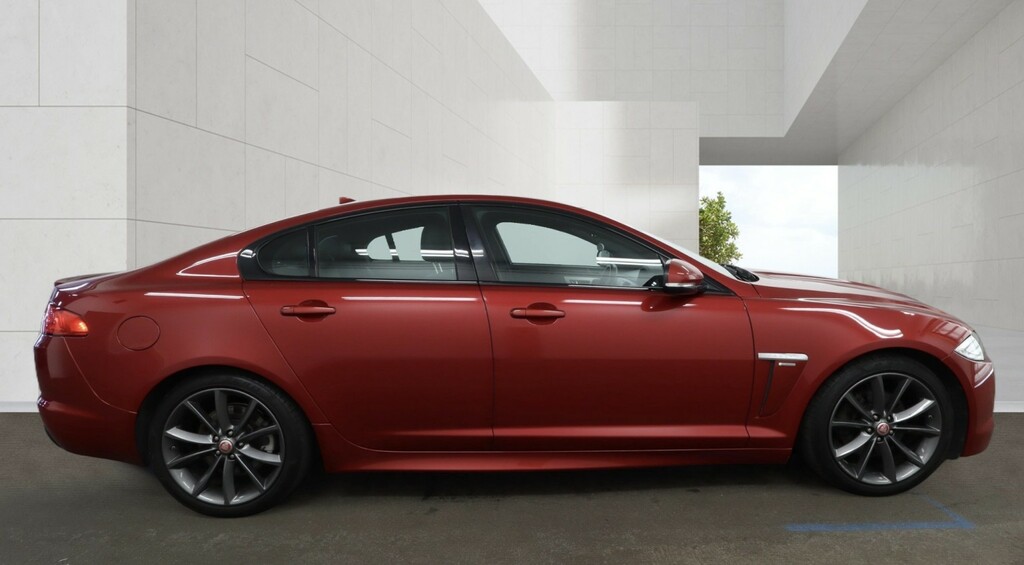 Jaguar XF 2.2 D R-sport Red #4