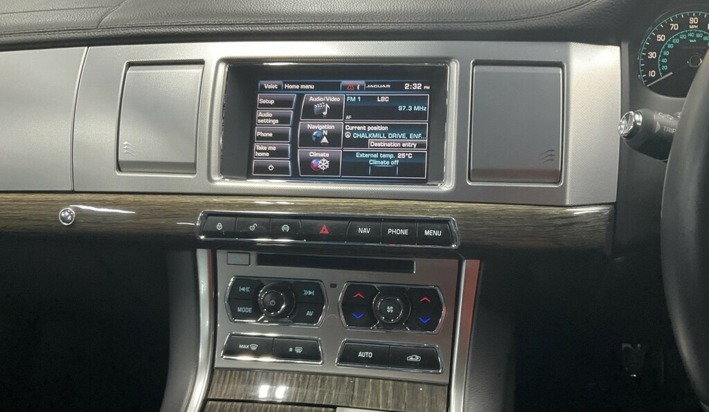 Jaguar XF 2.2 D R-sport Red #5