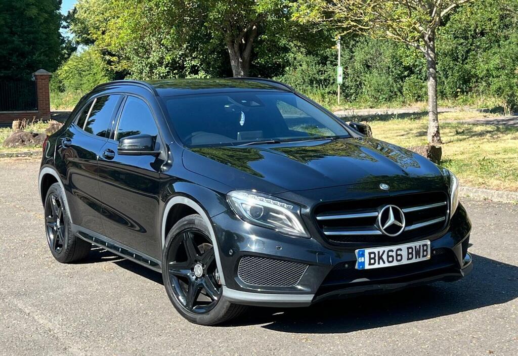 Mercedes-Benz GLA Class Suv 2.1 Gla220d Amg Line Premium 7G-dct 4Matic E Black