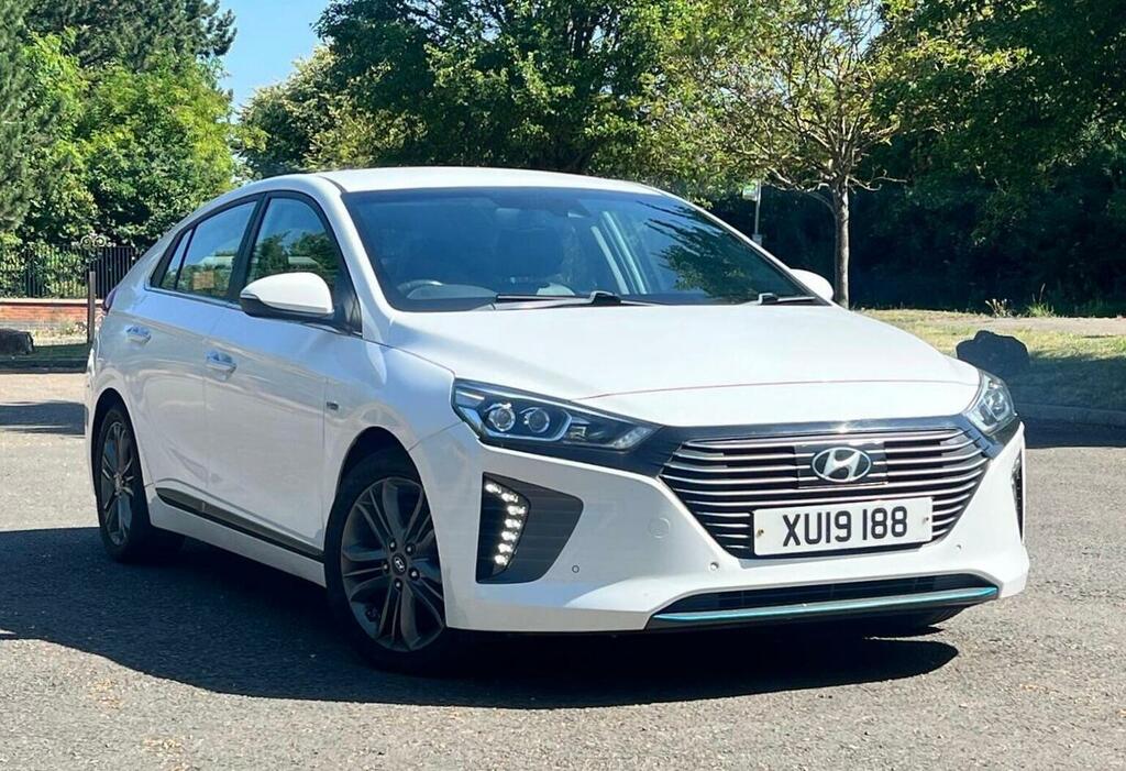 Hyundai Ioniq 1.6 H-gdi 8.9Kwh Premium Hatchback Plug White #11