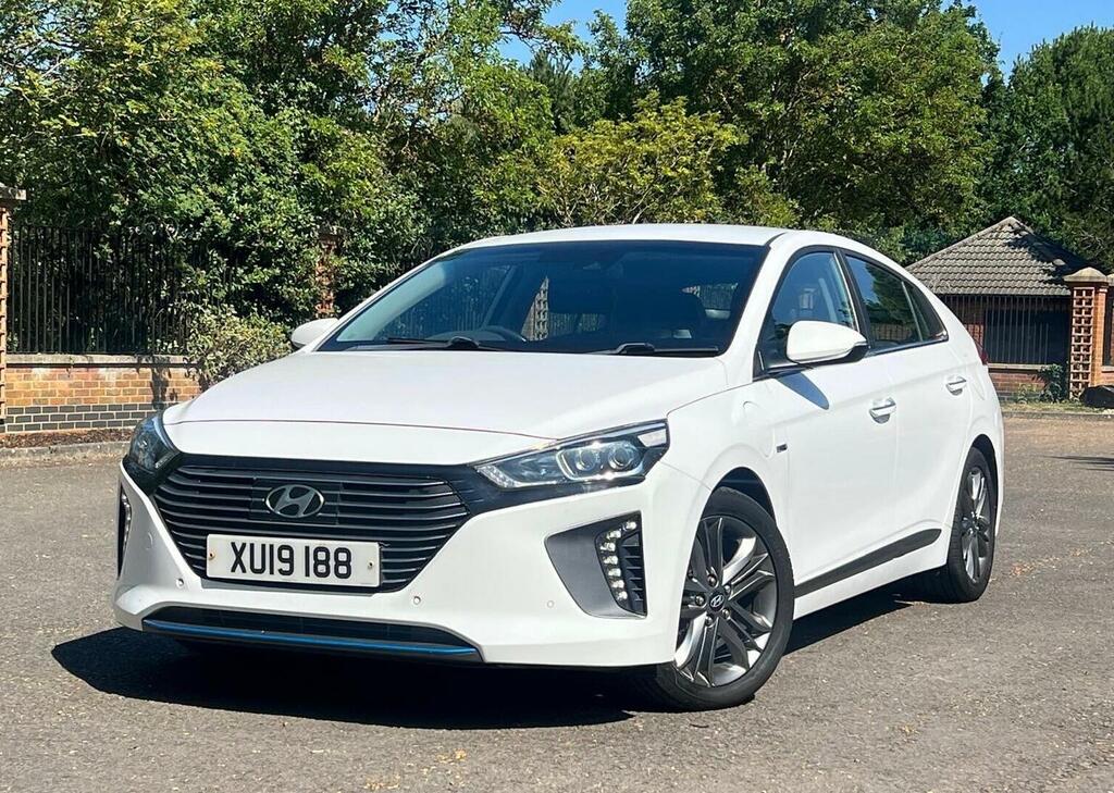 Hyundai Ioniq 1.6 H-gdi 8.9Kwh Premium Hatchback Plug White #17