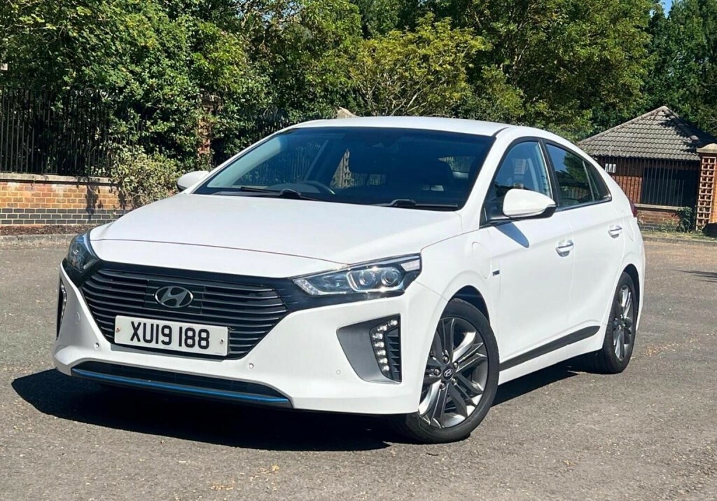 Hyundai Ioniq 1.6 H-gdi 8.9Kwh Premium Hatchback Plug White #34