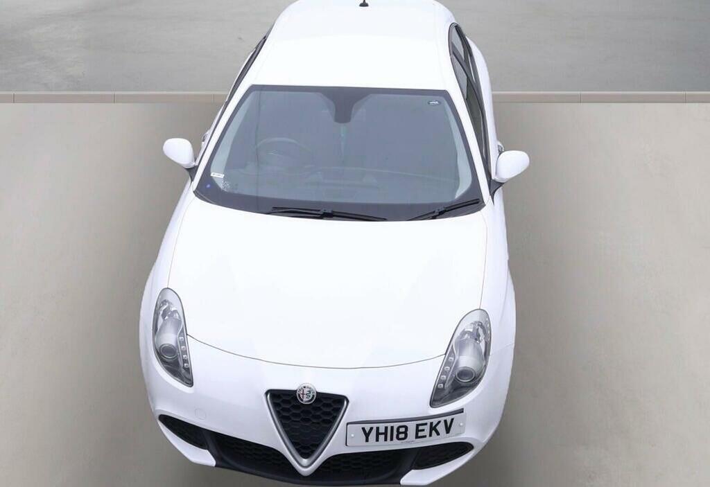 Alfa Romeo Giulietta 1.4 Tb Giulietta Euro 6 Ss White #5