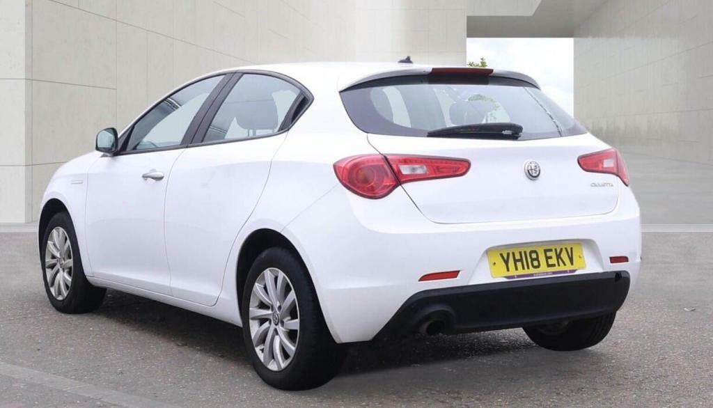 Alfa Romeo Giulietta Hatchback Red #13