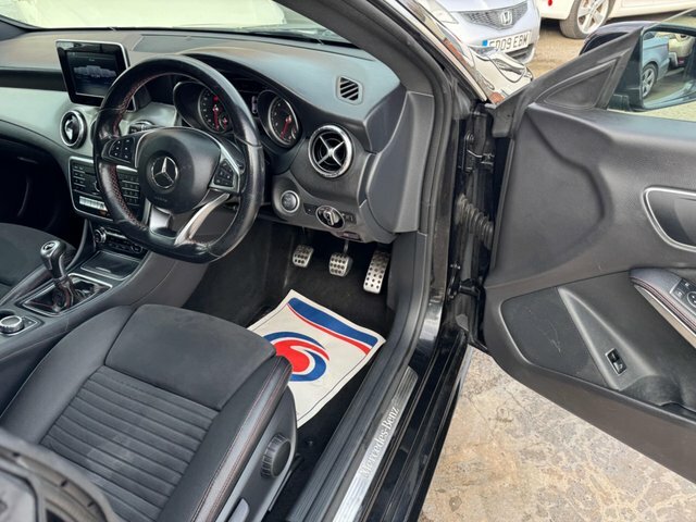 Mercedes-Benz CLA Class 2018 1.6 Cla180 Amg Line Edition Coupe Euro 6 Ss GN68VFB Black #3