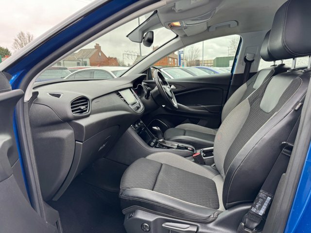 Vauxhall Grandland X 2018 1.5 Turbo D Blueinjection Sport Nav Euro DL68WFY Blue #2
