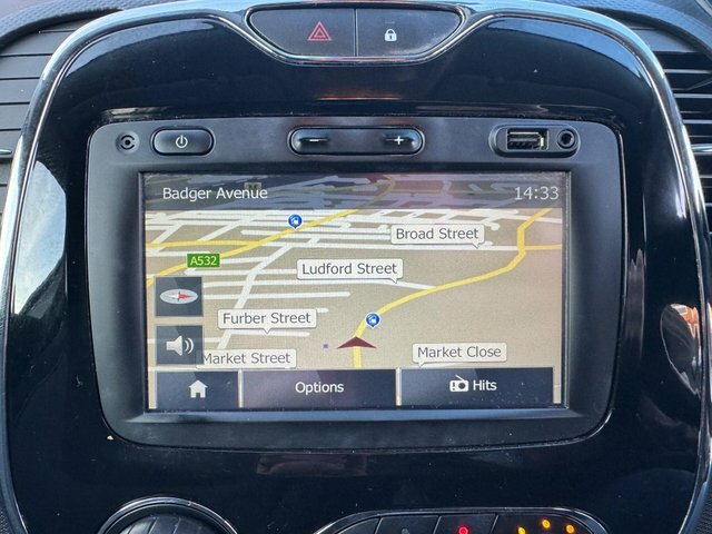 Renault Captur 2014 1.5 Dci Energy Dynamique S Medianav Euro 5 S SC64RSX White #4