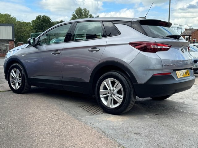 Vauxhall Grandland X 2018 1.2 Turbo Se Euro 6 Ss LX68NFD Grey #4