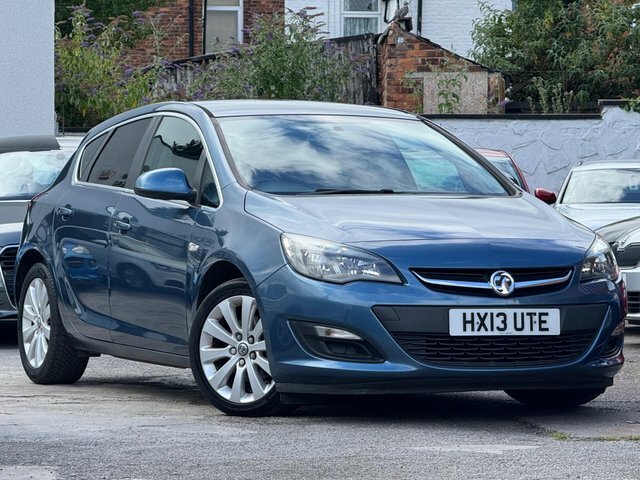 Vauxhall Astra 2013 1.7 Cdti Ecoflex Tech Line Euro 5 Ss Blue