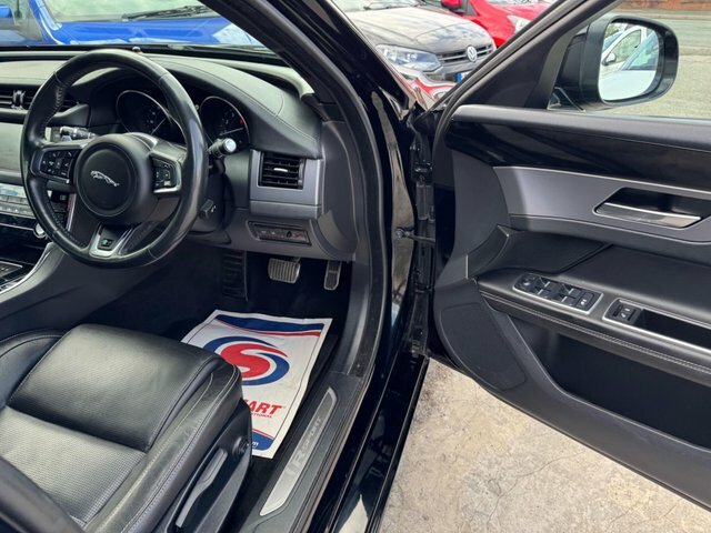 Jaguar XF 2.0I 250 R-sport Grey #41
