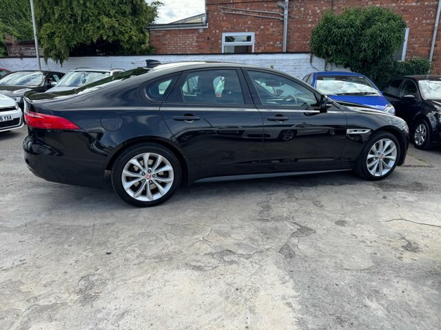 Jaguar XF 2.0I 250 R-sport Grey #9