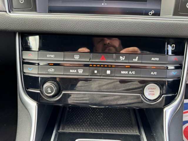 Jaguar XF 2.0I 250 R-sport Grey #53