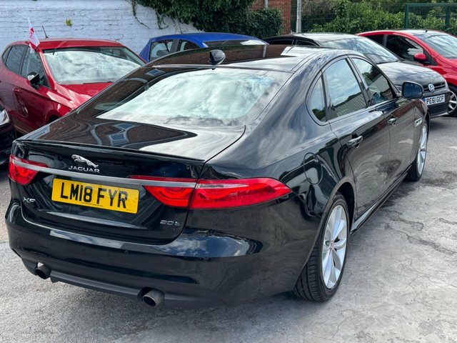 Jaguar XF 2.0I 250 R-sport Grey #17