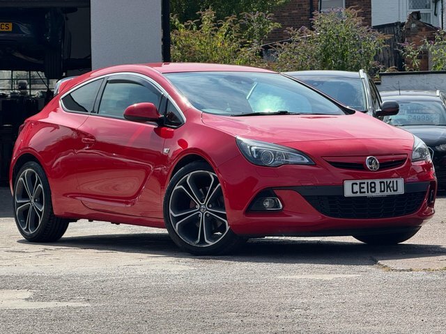 Vauxhall Astra GTC Vxr Red #5