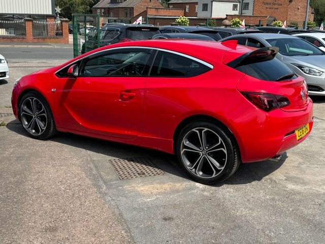 Vauxhall Astra GTC Vxr Red #23