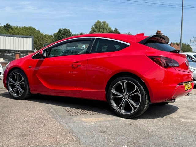 Vauxhall Astra GTC Vxr Red #25