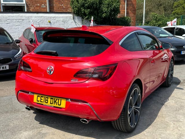 Vauxhall Astra GTC Vxr Red #15