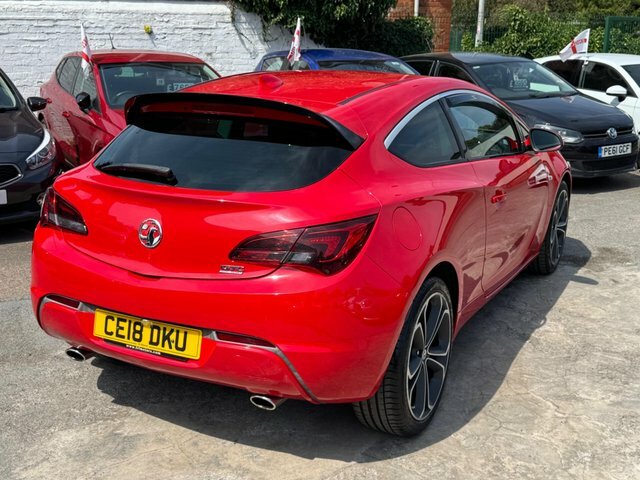 Vauxhall Astra GTC Vxr Red #14