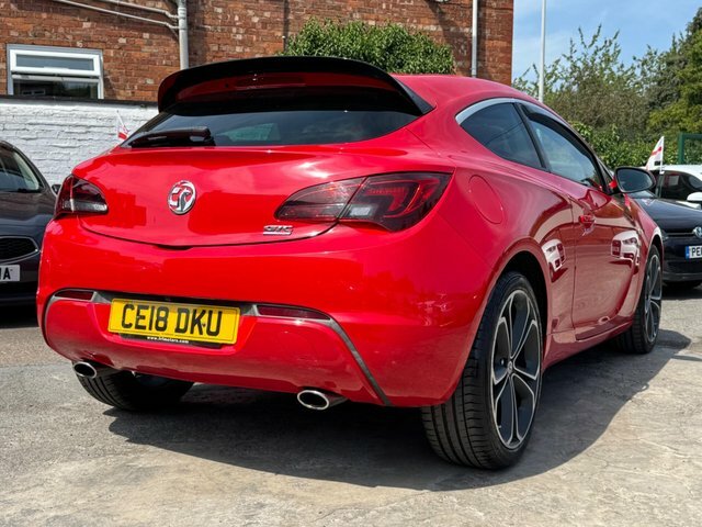 Vauxhall Astra GTC Vxr Red #16