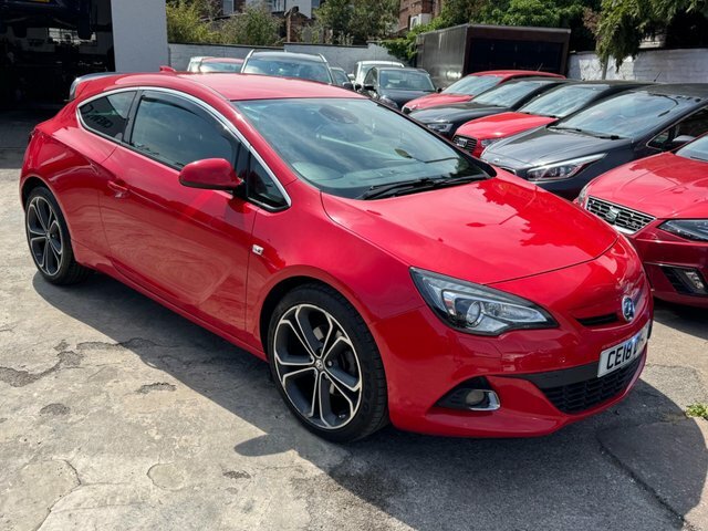Vauxhall Astra GTC Vxr Red #10