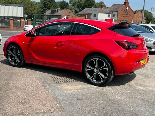 Vauxhall Astra GTC Vxr Red #24