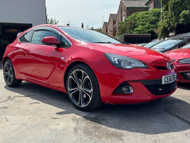 Vauxhall Astra GTC Vxr Red #9