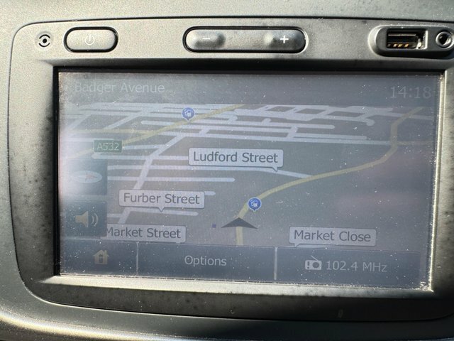 Dacia Sandero Stepway 2015 0.9 Tce Laureate Euro 6 Ss White #5