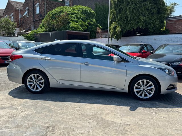 Hyundai I40 Premium White #10
