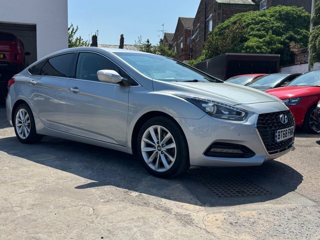 Hyundai I40 Premium White #8