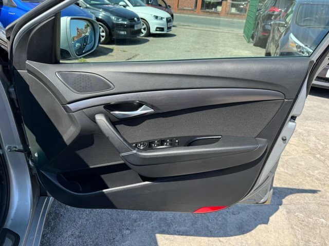Hyundai I40 Premium White #35