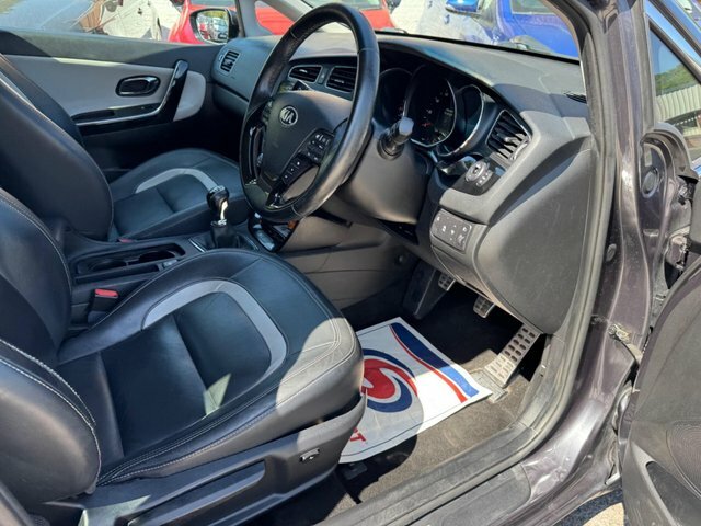 Kia Ceed 1.6 Crdi 4 Tech Ecodynamics Red #38