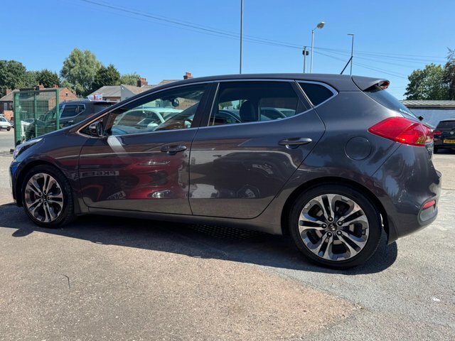 Kia Ceed 1.6 Crdi 4 Tech Ecodynamics Red #23