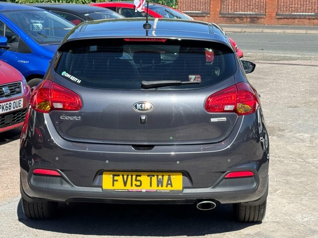 Kia Ceed 1.6 Crdi 4 Tech Ecodynamics Red #19