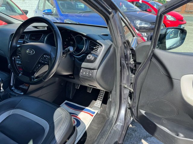 Kia Ceed 1.6 Crdi 4 Tech Ecodynamics Red #35