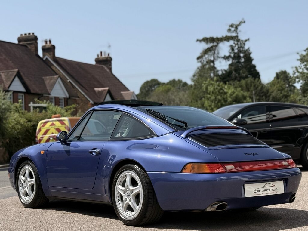 Porsche 911 Coupe Silver #19