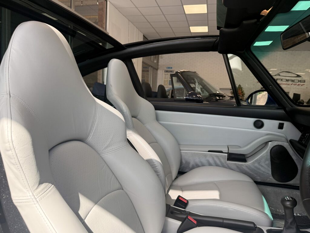 Porsche 911 Coupe Silver #5
