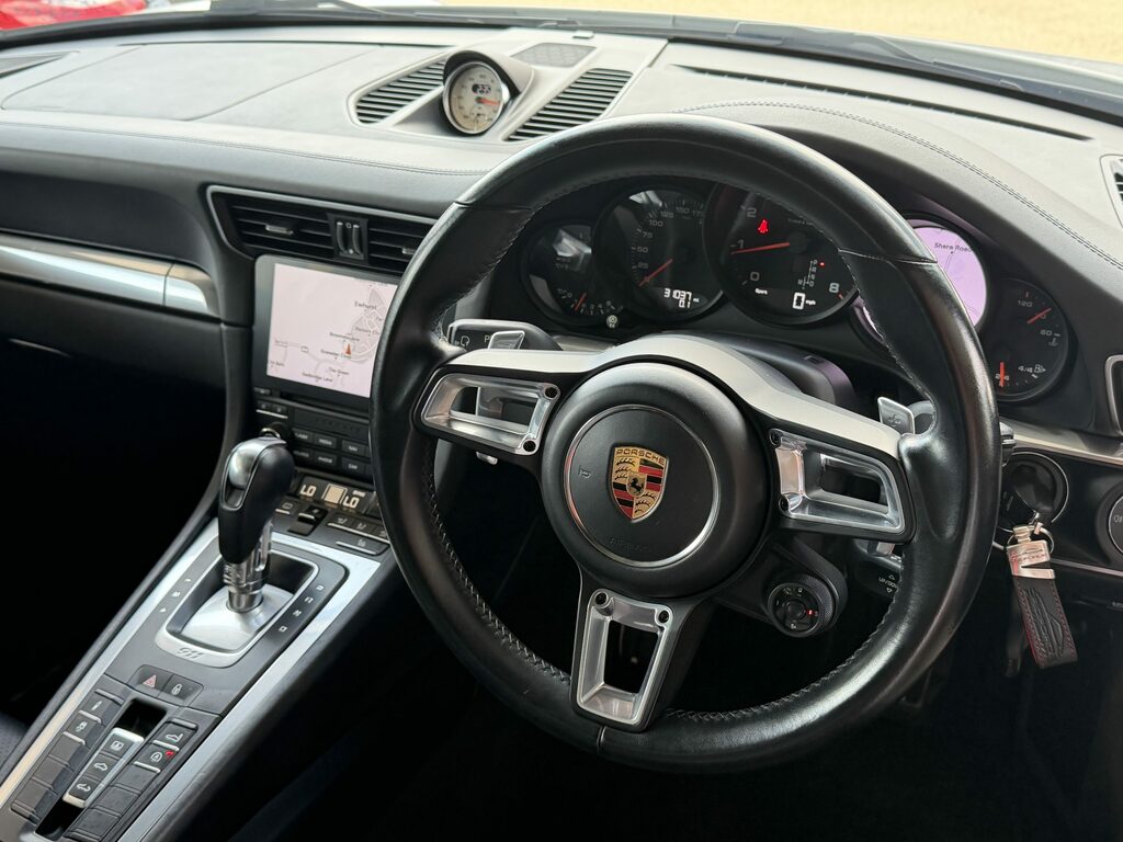 Porsche 911 Coupe  White #5