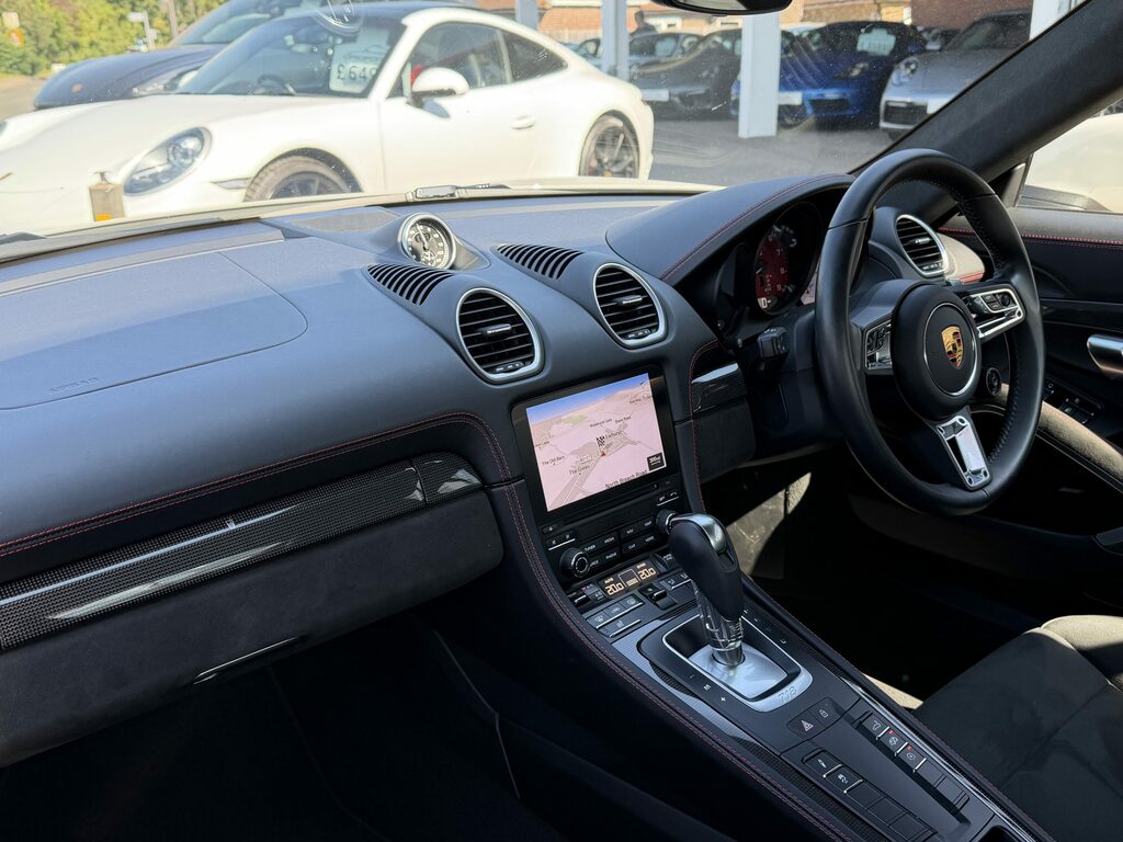 Porsche 718 Cayman 4.0 Gts Grey