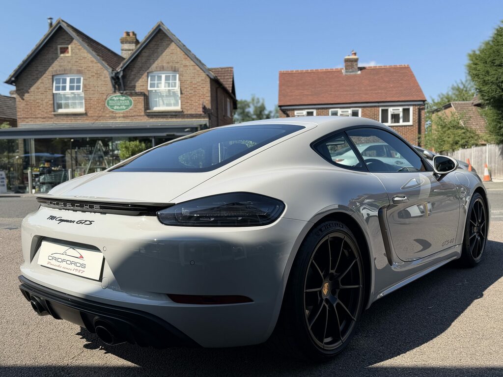 Porsche 718 Cayman Cayman S-a 2021 White #26