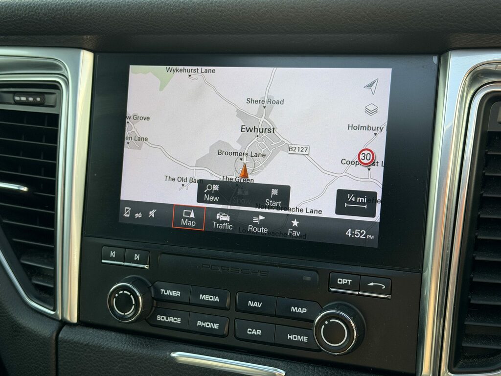 Porsche Macan 252 Pdk Black #11