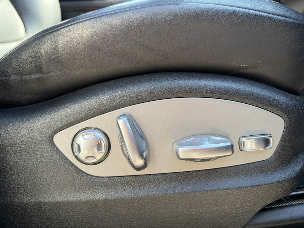 Porsche Macan Suv Grey #6