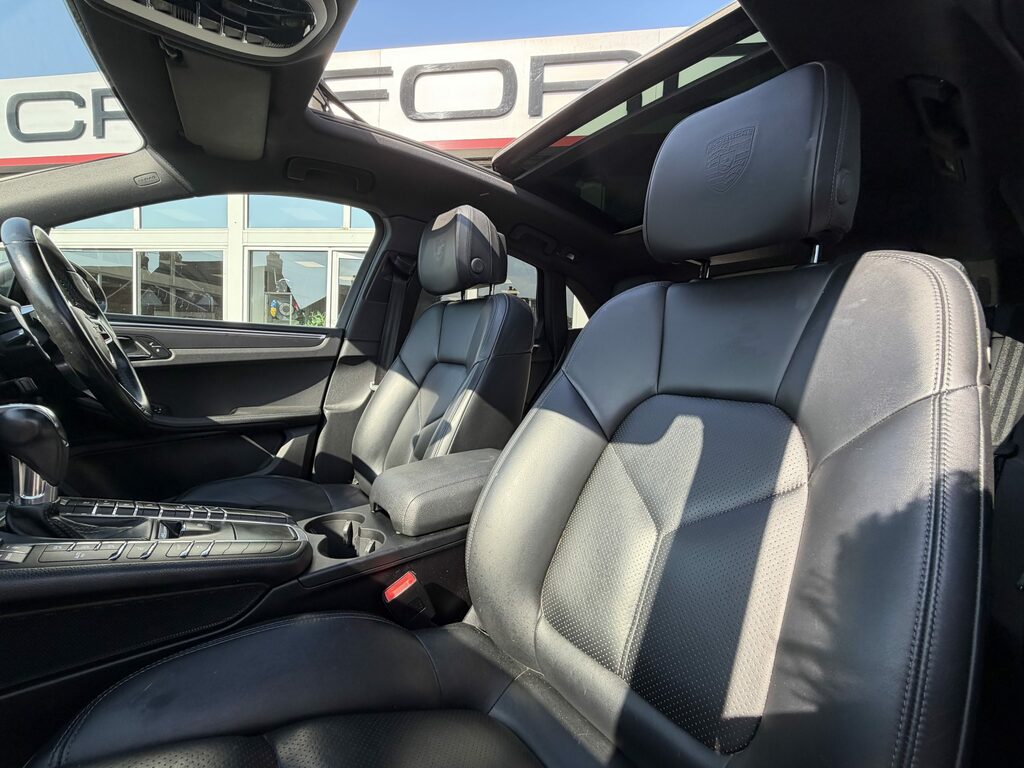 Porsche Macan Suv Grey #4