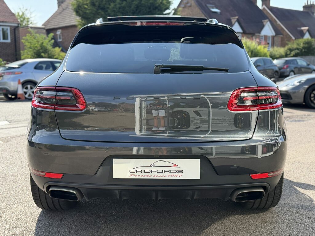 Porsche Macan 252 Pdk Black #22