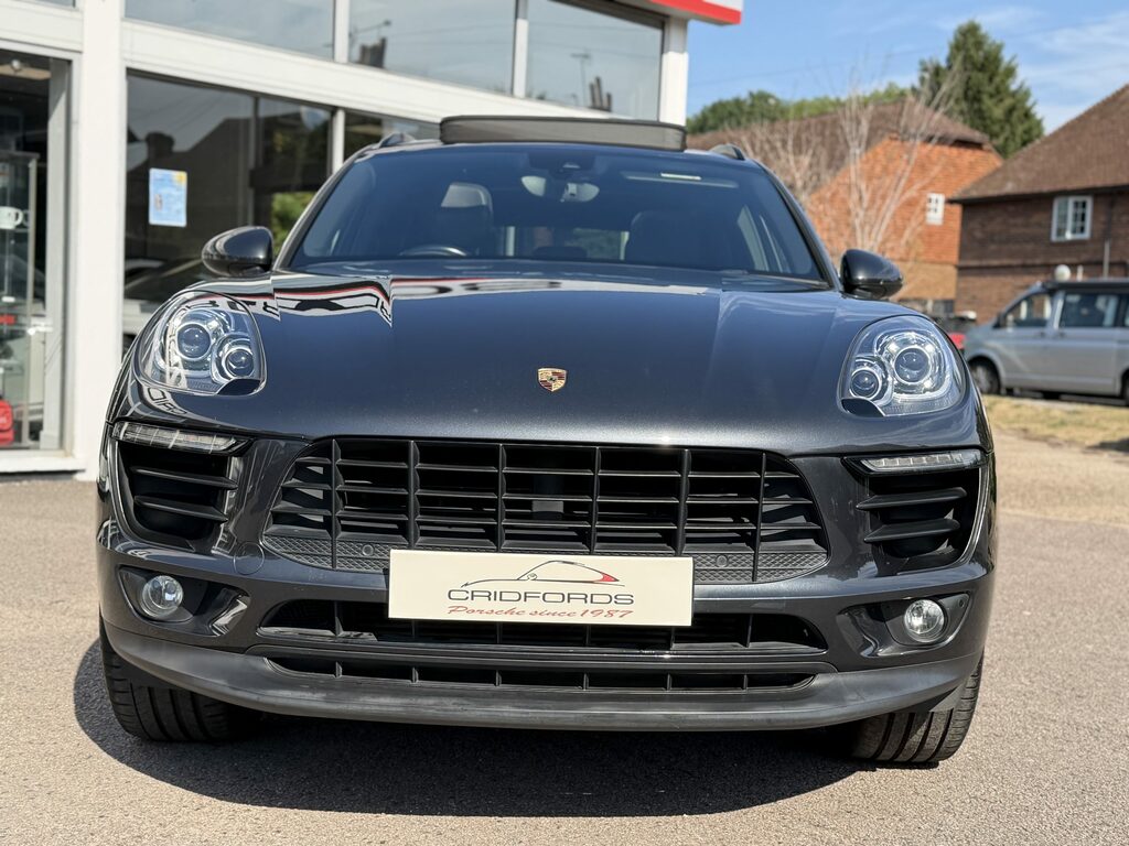 Porsche Macan 252 Pdk Black #16