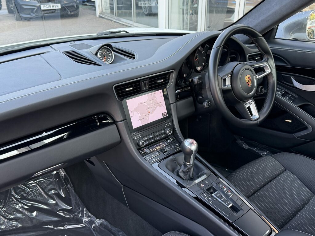 Porsche 911 Carrera T White