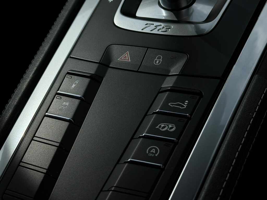 Porsche 718 Cayman Cayman S Black #7