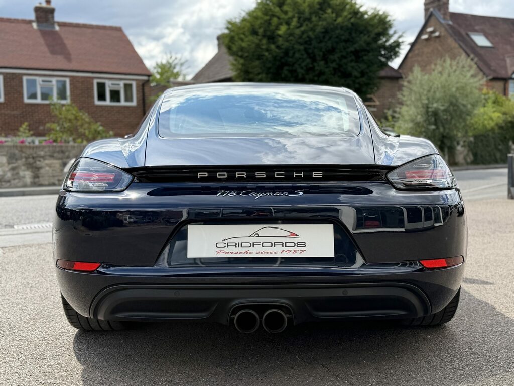 Porsche 718 Cayman Cayman S Black #21
