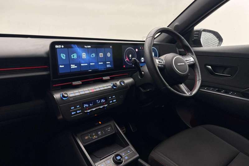 Hyundai Kona 160Kw N Line 65Kwh Red #4