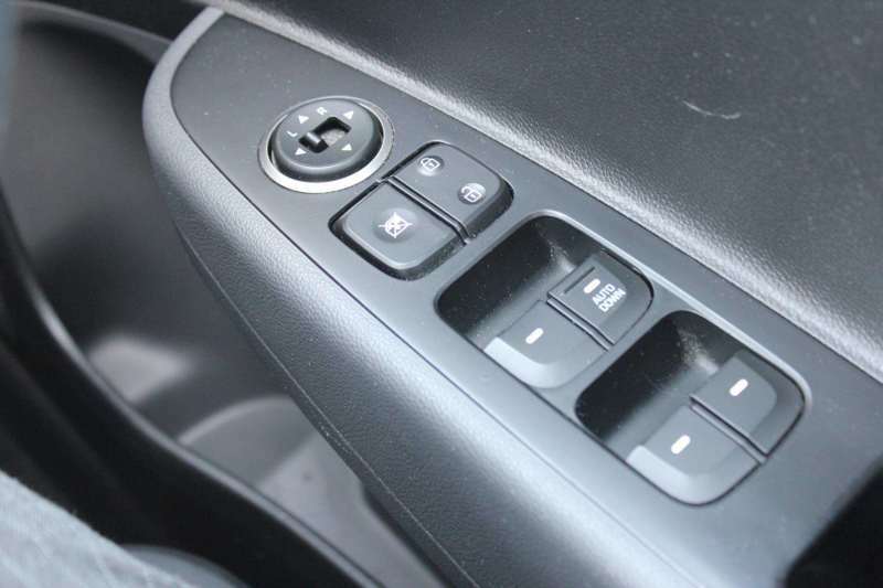 Hyundai I10 1.0 63 Advance Nav Grey #31